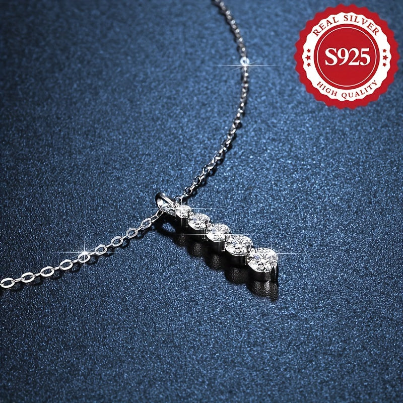 Elegante collana con ciondolo in argento S925