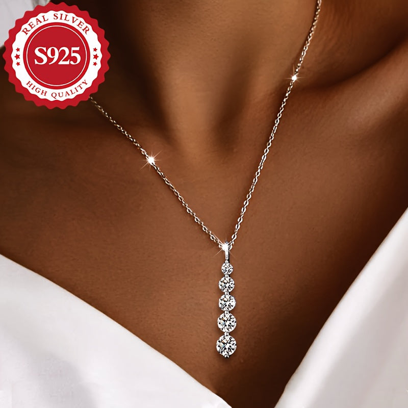 Elegante collana con ciondolo in argento S925