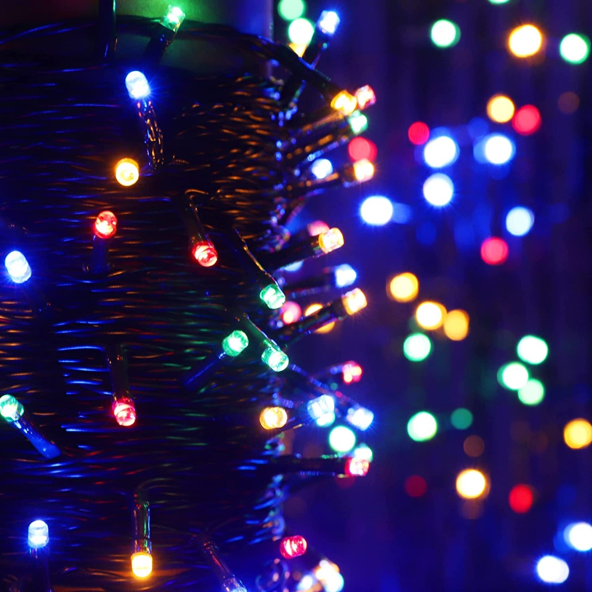 Catena Natale 100 led luci multicolor cavo nero 10 m