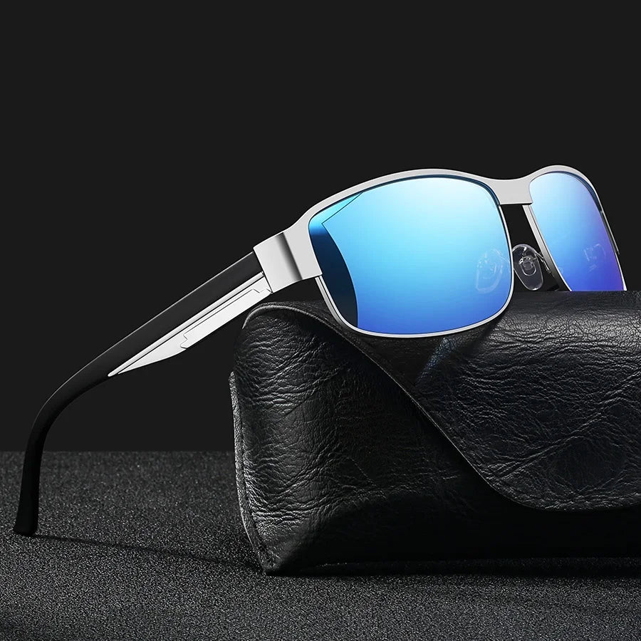 Occhiali da sole vintage alla moda con montatura quadrata in metallo