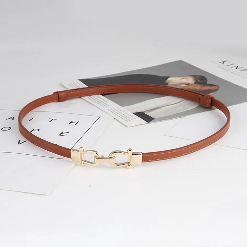 Cintura da donna sottile ed elegante