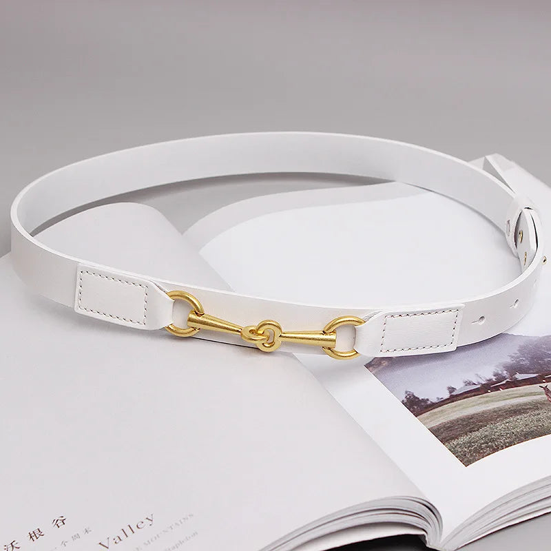 Cintura da donna, fibbia a sella.