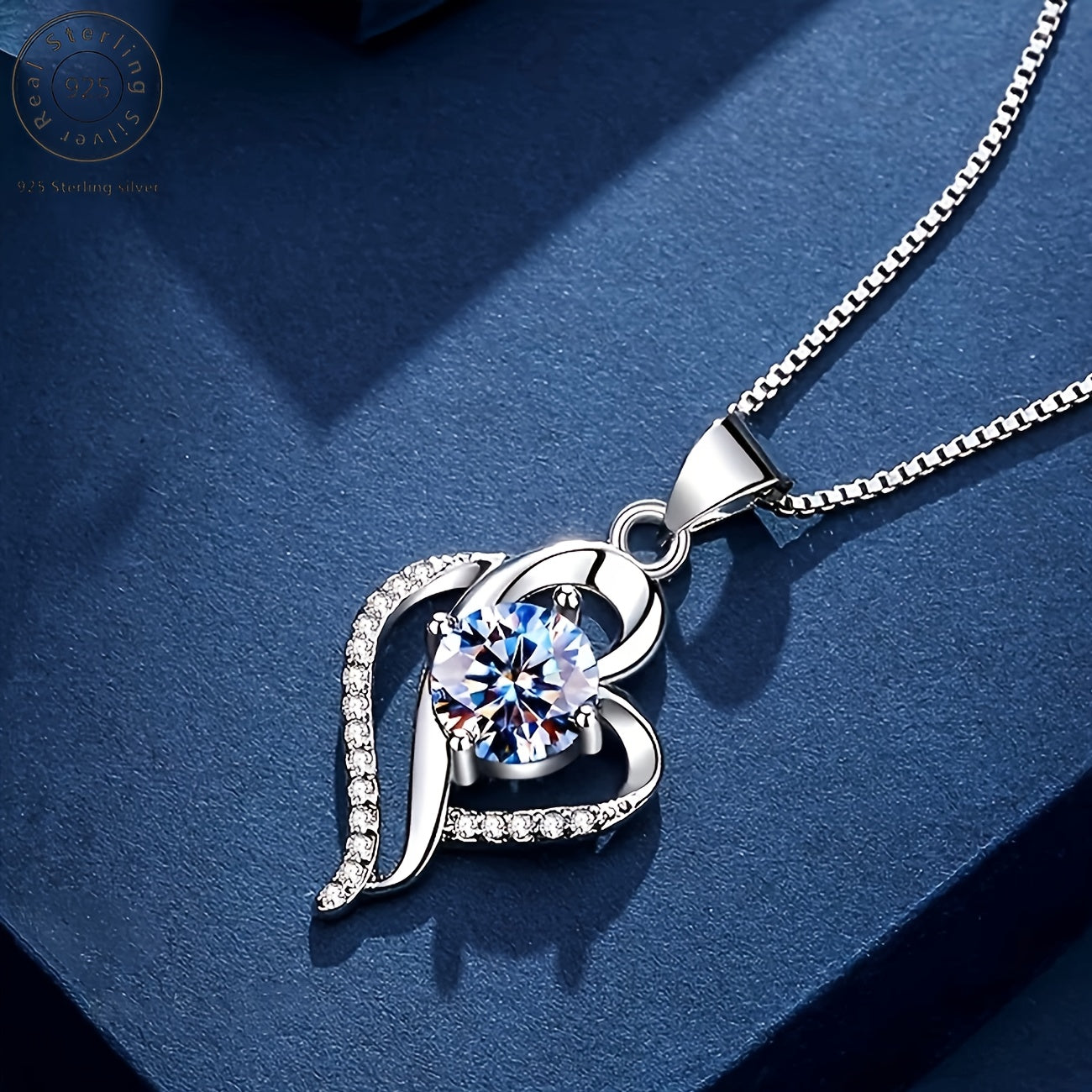 Elegante collana a forma di cuore con moissanite, argento 925